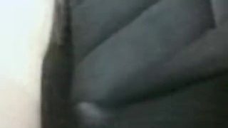 شرموطة عراقية بتبكي من وراء لا لا